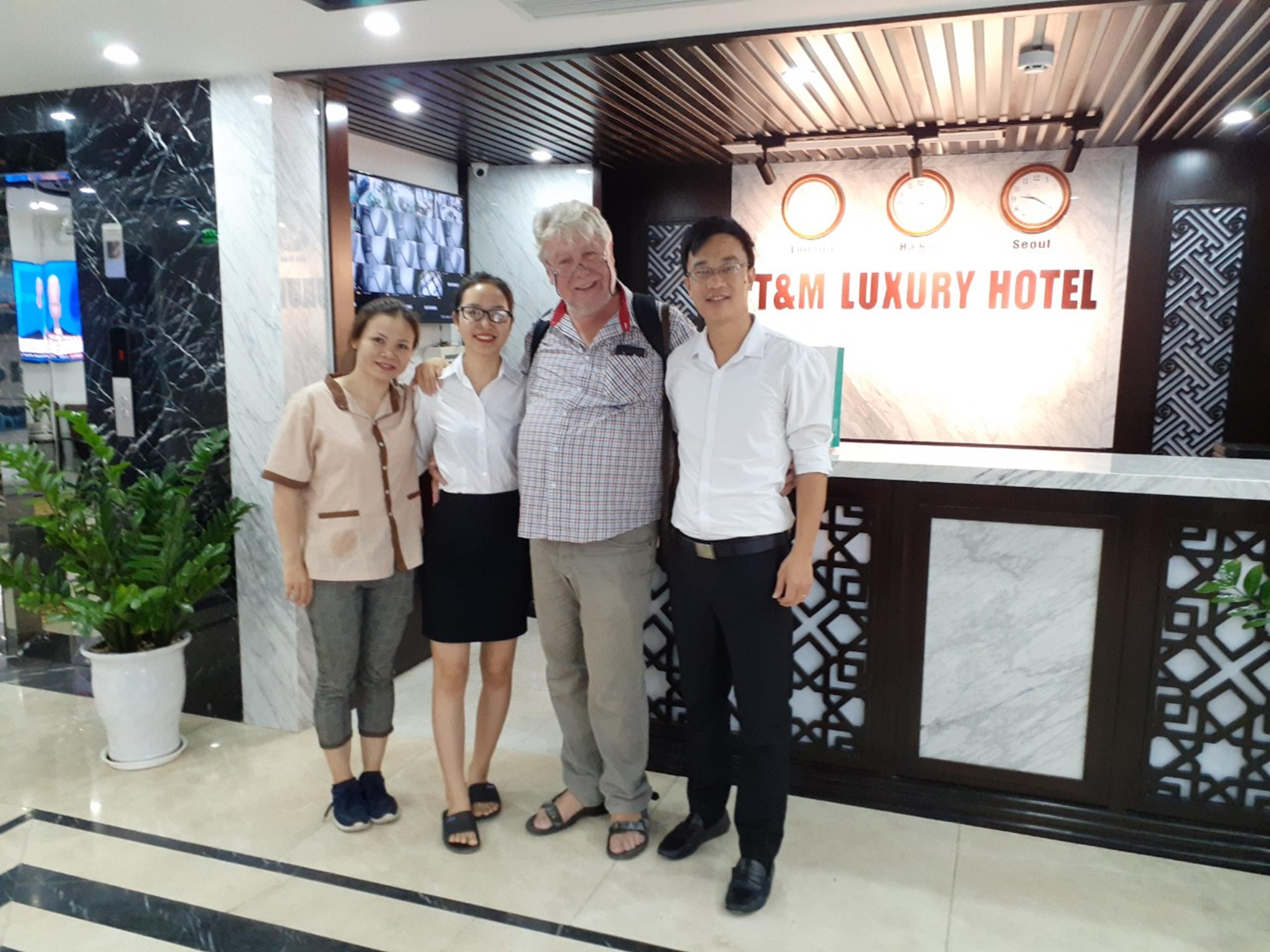 T&M Luxury Hotel Hanoi Esterno foto