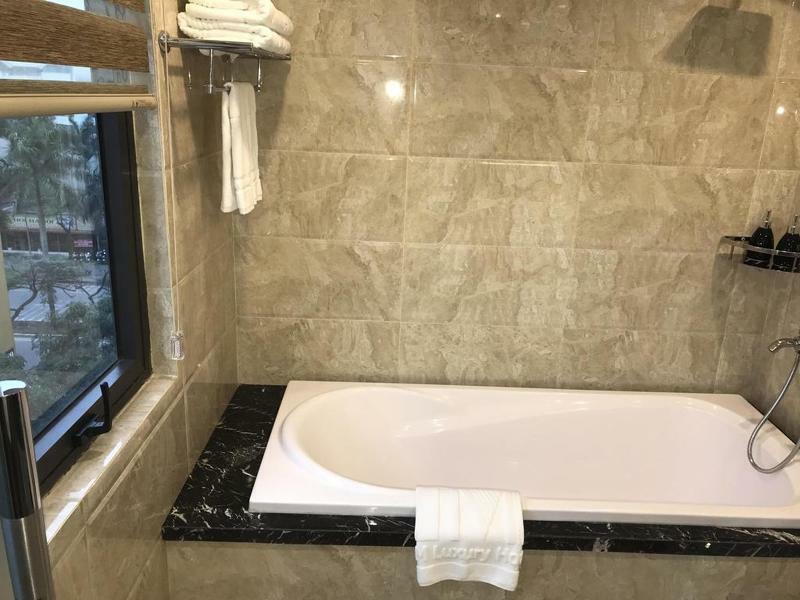 T&M Luxury Hotel Hanoi Esterno foto