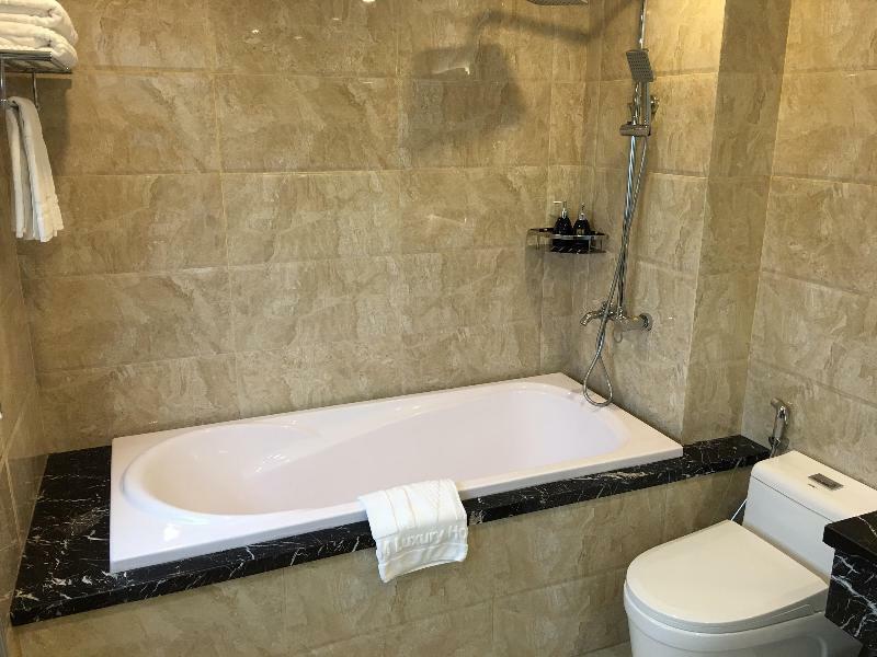 T&M Luxury Hotel Hanoi Esterno foto